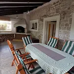 Heritage Stone House By The Sea Prvic Sepurine