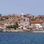 Heritage Stone House By The Sea Holiday home Prvic Sepurine
