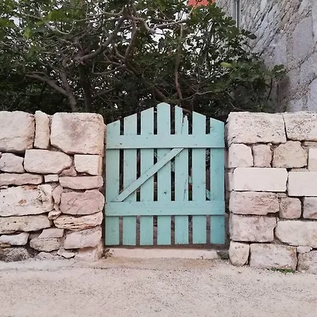 Heritage Stone House By The Sea *