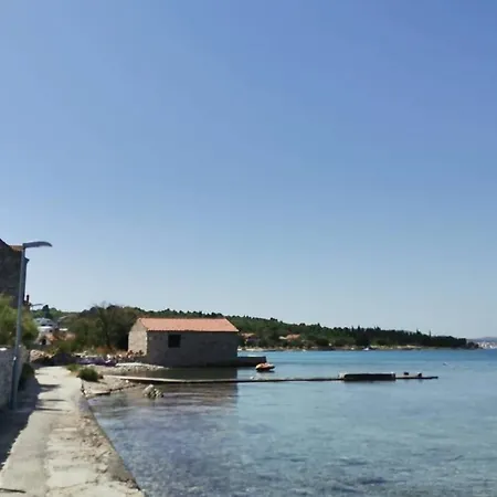 Heritage Stone House By The Sea *