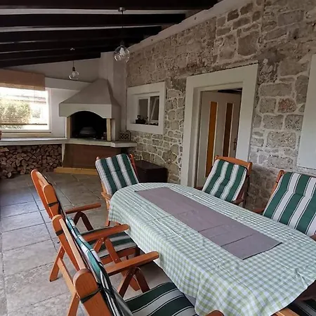 Heritage Stone House By The Sea Prvic Sepurine
