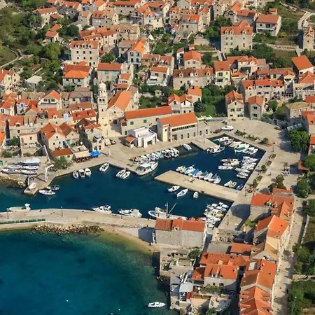 Heritage Stone House By The Sea * Prvic Sepurine