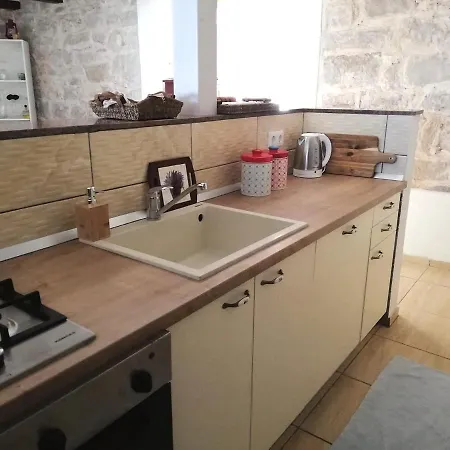 Heritage Stone House By The Sea *