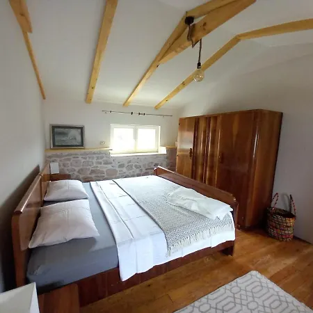 Heritage Stone House By The Sea