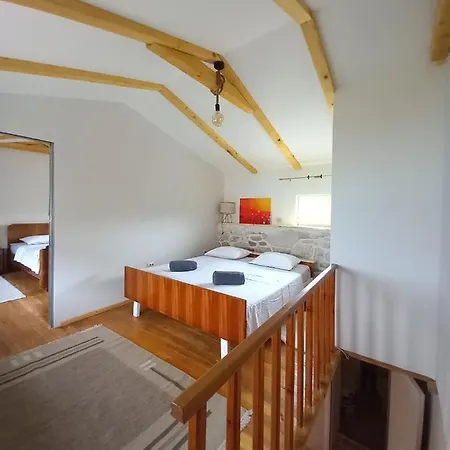 Heritage Stone House By The Sea بيت للعطل