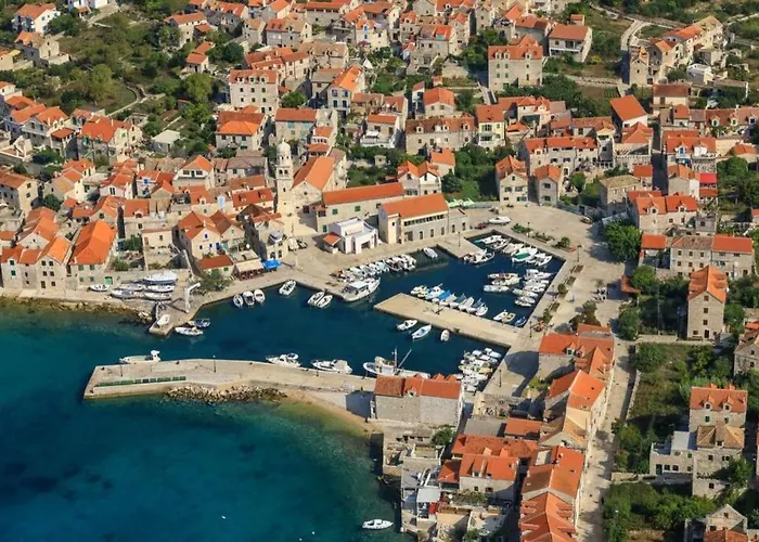 Heritage Stone House By The Sea * Prvic Sepurine